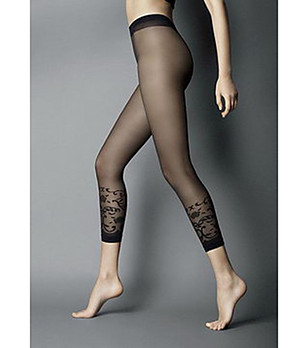 Черен клин с флорални мотиви 20 DEN MIla снимка