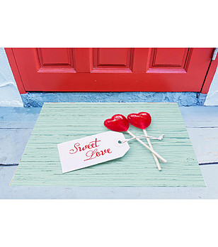 Постелка в цвят мента Sweet Love 52х75 см снимка