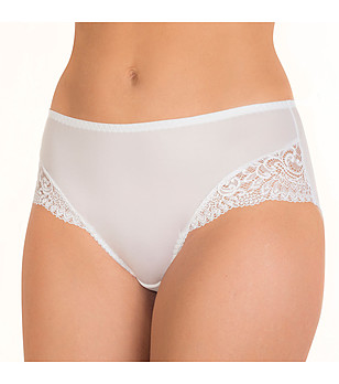 Бели бикини Victoria с дантелени кантове встрани снимка