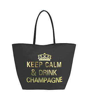 Черна дамска чанта със златист надпис снимка