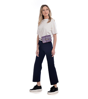 Малка кожена дамска чанта в лилаво Rina снимка