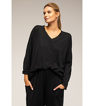 Дамски пуловер в черно Lamilia снимка