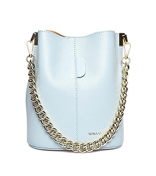 Светлосиня дамска чанта от естествена кожа с верижка Andrina снимка