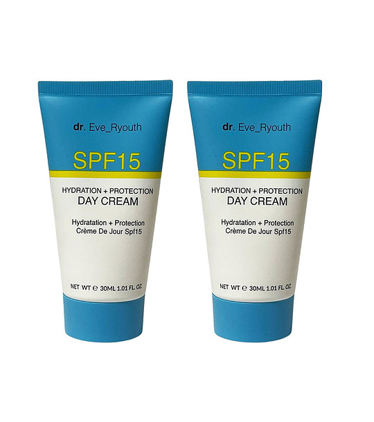 Комплект от два броя дневен хидратиращ крем SPF15    30 мл снимка