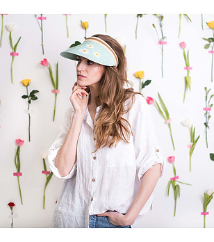 Козирка в цвят мента с маргаритки Crazy daisy! снимка