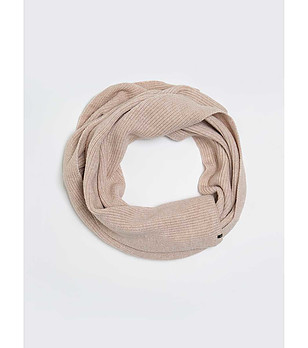 Дамски шал в бежово Rosebel снимка