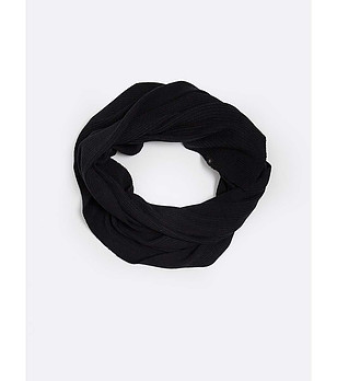 Unisex шал в черно Estanili снимка