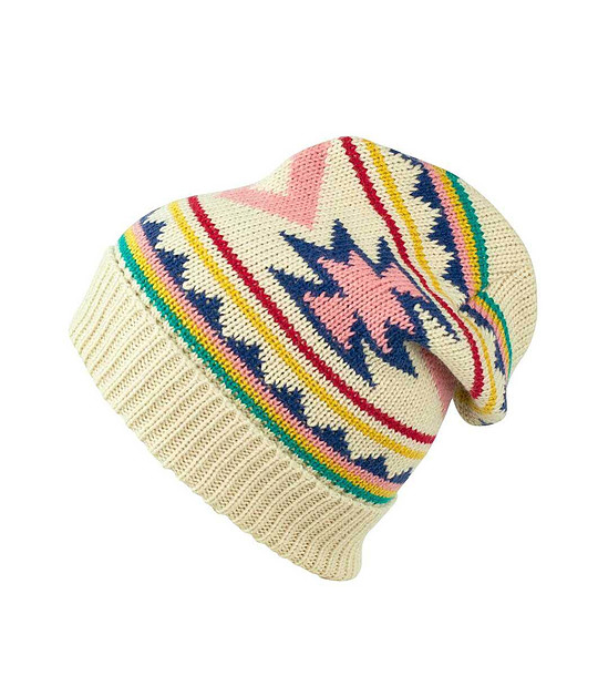Unisex шапка в бежово с етно мотиви снимка