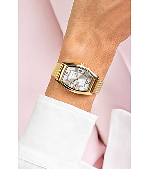 Дамски златист часовник със сребрист циферблат снимка