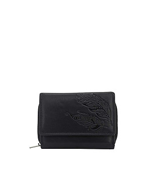 Черен дамски кожен портфейл с ефектни мотиви с RFID снимка