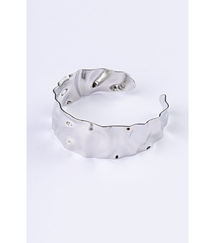 дамска гривна с покритие от бяло злато снимка