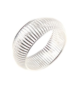 Дамска гривна в сребристо снимка