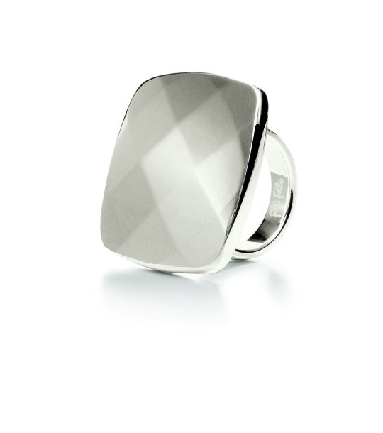 Дамски пръстен с квадратна форма размер 52 снимка