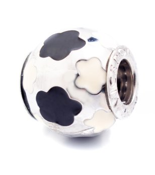 Талисман с флорални мотиви в черно и цвят крем снимка