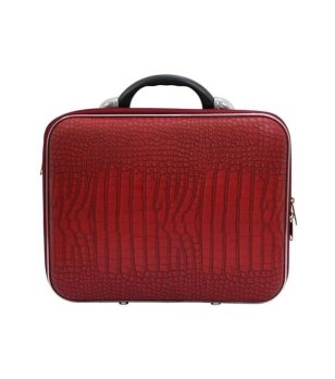 Червен куфар с цип снимка