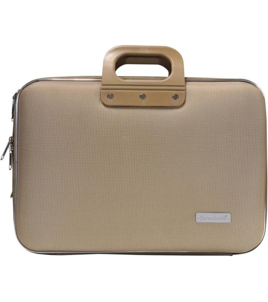 Универсален куфар в цвят таупе снимка