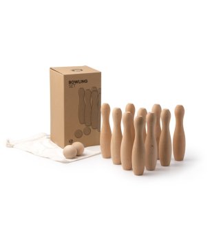 Дървена игра кегли снимка