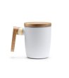 Бяла керамична чаша с бамбукова дръжка и капак LOVET-2 снимка