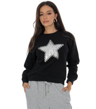 Черен дамски пуловер със звезда снимка
