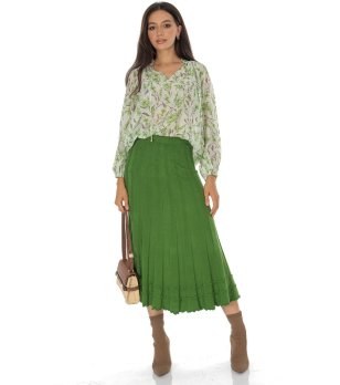 Миди пола в зелено от меко машинно плетиво снимка