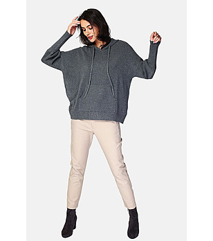 Сив дамски пуловер с качулка снимка