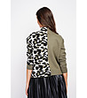 Дамски пуловер в цвят каки с леопардови шарки-3 снимка