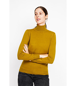 Дамски поло пуловер в цвят маслина снимка