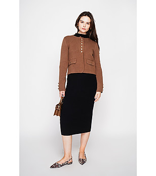 Кафяво дамско яке снимка