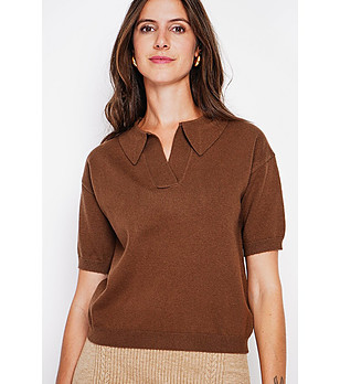 Дамски пуловер в кафяво снимка