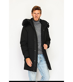 Черно дълго мъжко зимно яке снимка