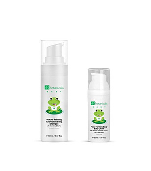 Козметика за бебе от шампоан и крем снимка