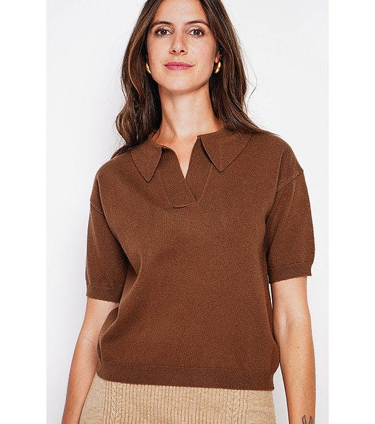 Дамски пуловер в кафяво снимка