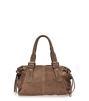 Кафява дамска велурена чанта снимка