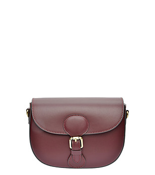 Дамска кожена чанта за рамо в бордо снимка