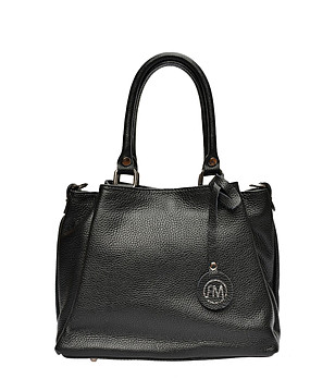 Черна дамска кожена чанта снимка