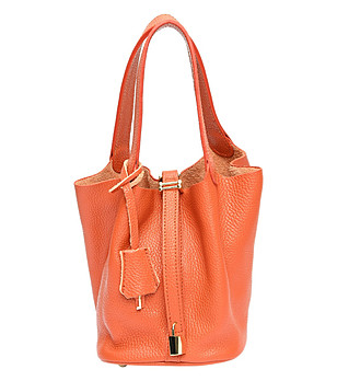 Дамска чанта от естетвена кожа Ina в оранжев нюанс снимка