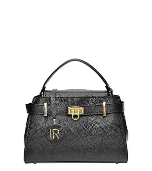 Черна дамска чанта от естествена кожа снимка