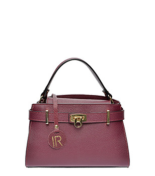 Дамска кожена трапецовидна чанта в бордо снимка