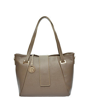 Кожена дамска чанта в цвят таупе снимка