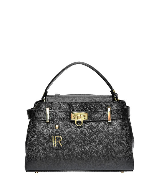 Черна дамска чанта от естествена кожа снимка