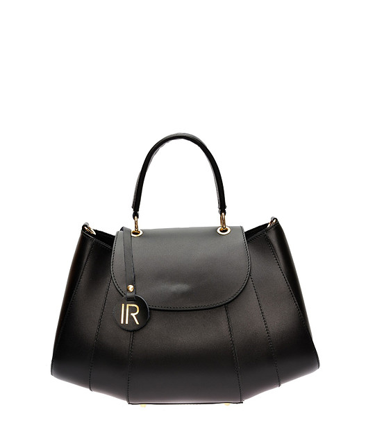 Черна дамска чанта от естествена кожа с нестандартна форма снимка