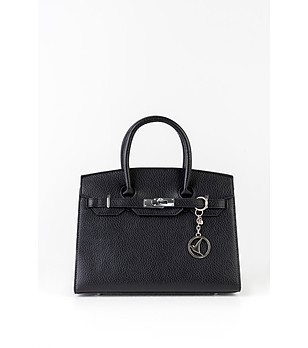 Дамска черна чанта с твърди стени Vera снимка