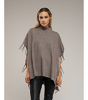 Елегантно дамско пончо в сиво снимка