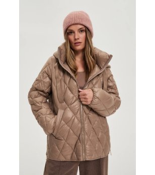 Дамско бежово яке с качулка снимка