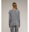 Сив дамски тънък пуловер с изчистен дизайн-1 снимка