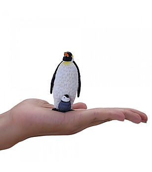 Фигурка Императорски пингвин с малко пингвинче снимка