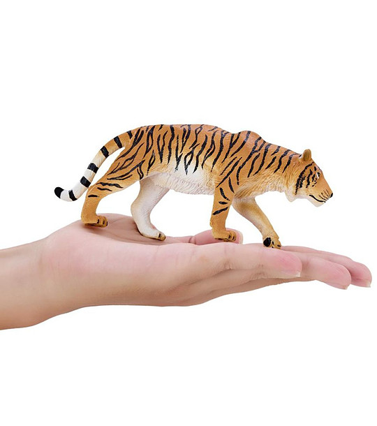 Фигурка Тигър на лов снимка