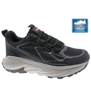 Черни трекинг маратонки с връзки и противохлъзгаща подметка снимка