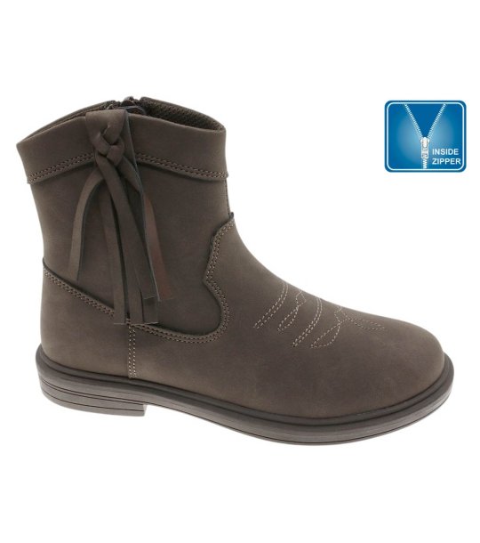 Кафяви юношески боти с вътрешен цип снимка