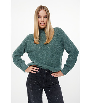 Тъмнозелен пуловер с пайети снимка